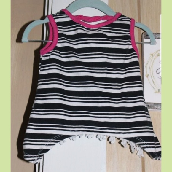 📌3/$25📌 Real Love 18M top - Picture 4 of 6